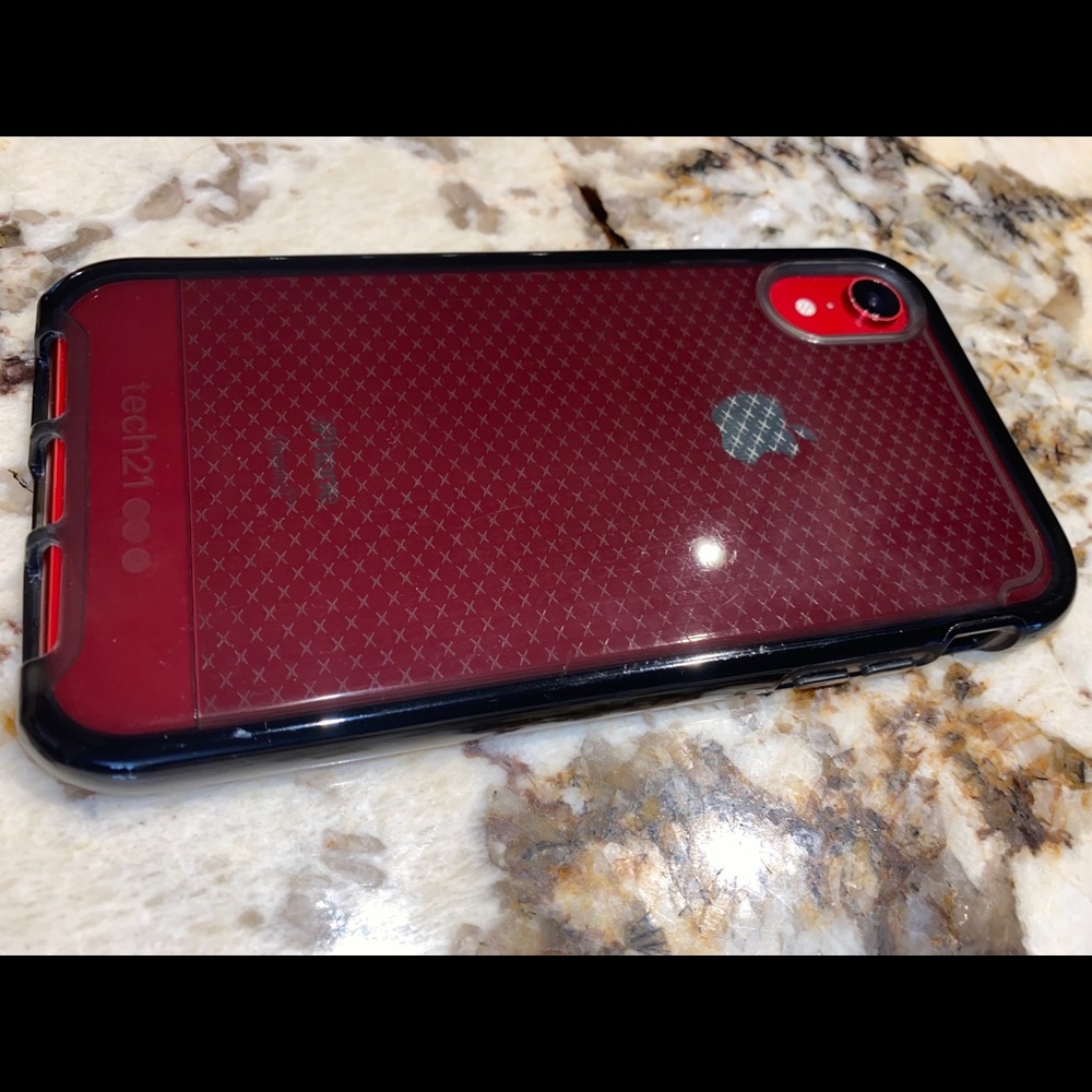 Iphone XR Tech 21 phone case